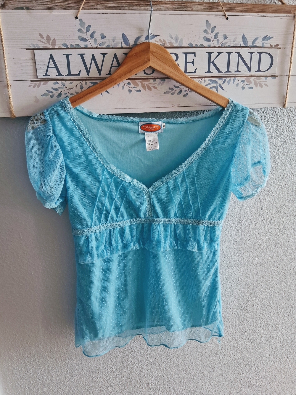 4/$13 Lace top